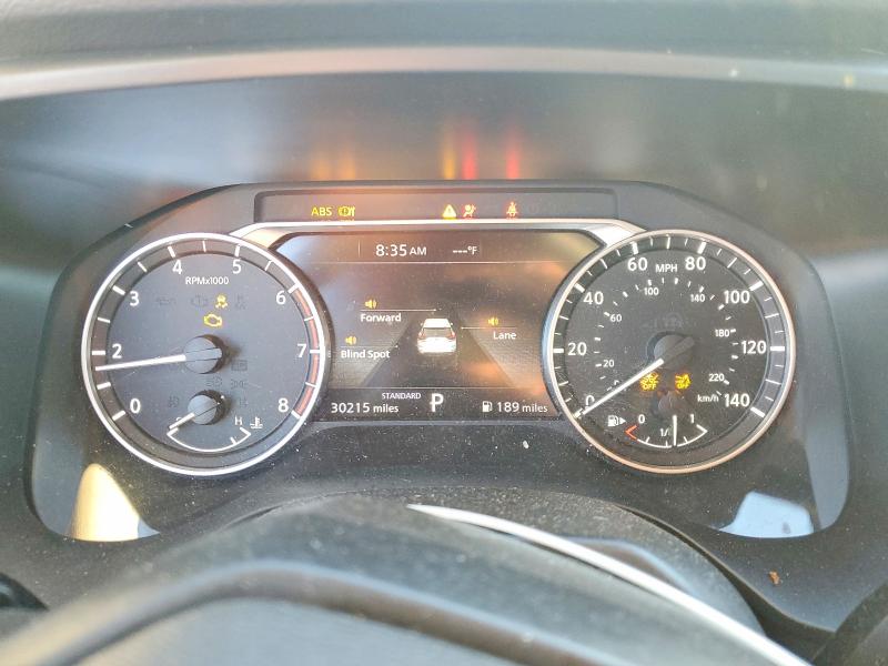 Фото 9 - NISSAN ROGUE