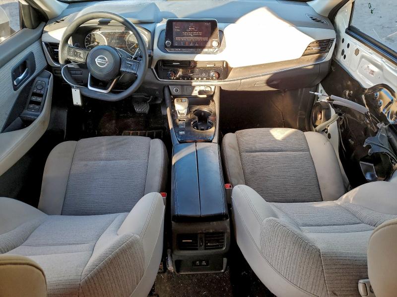 Фото 8 - NISSAN ROGUE