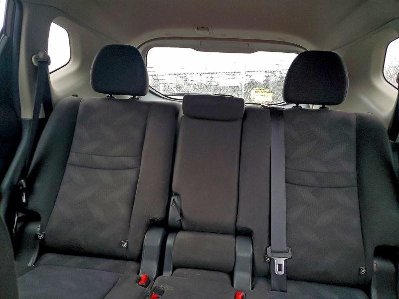 Фото 10 - NISSAN ROGUE