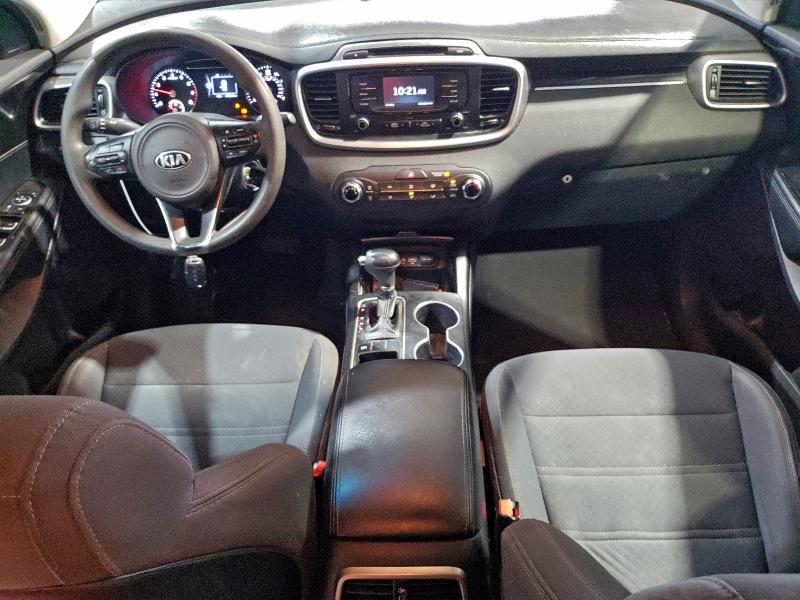 Фото 8 - KIA SORENTO