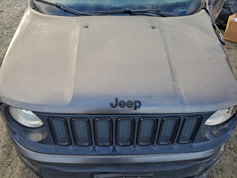 Фото 12 - JEEP RENEGADE