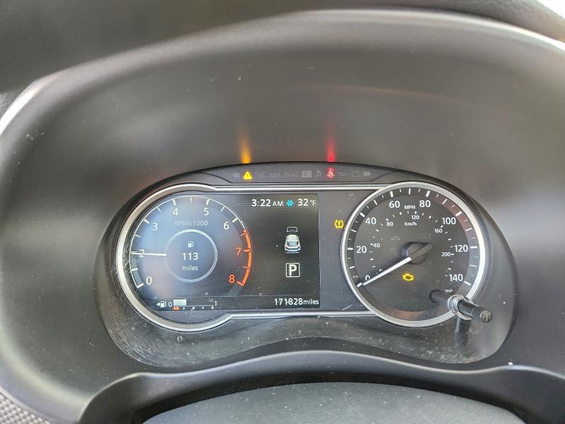 Фото 9 - NISSAN KICKS