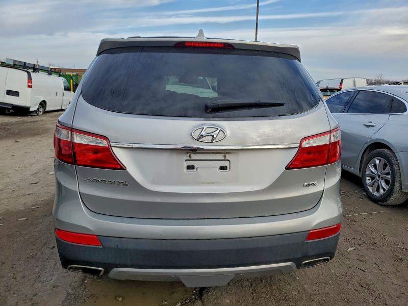 Фото 6 - HYUNDAI SANTA FE