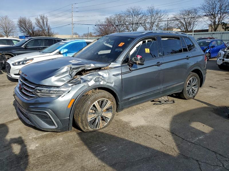 Фото 1 - VOLKSWAGEN TIGUAN