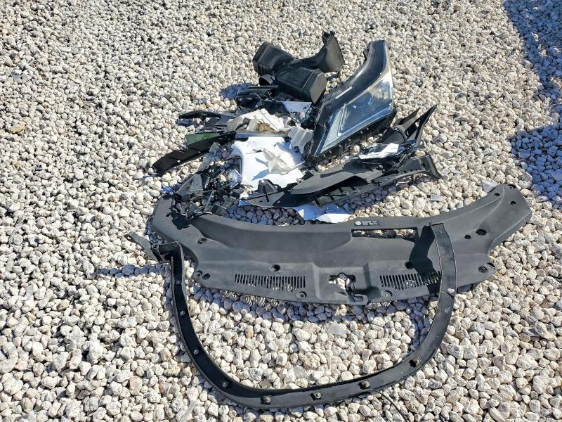 Фото 13 - LEXUS RX350