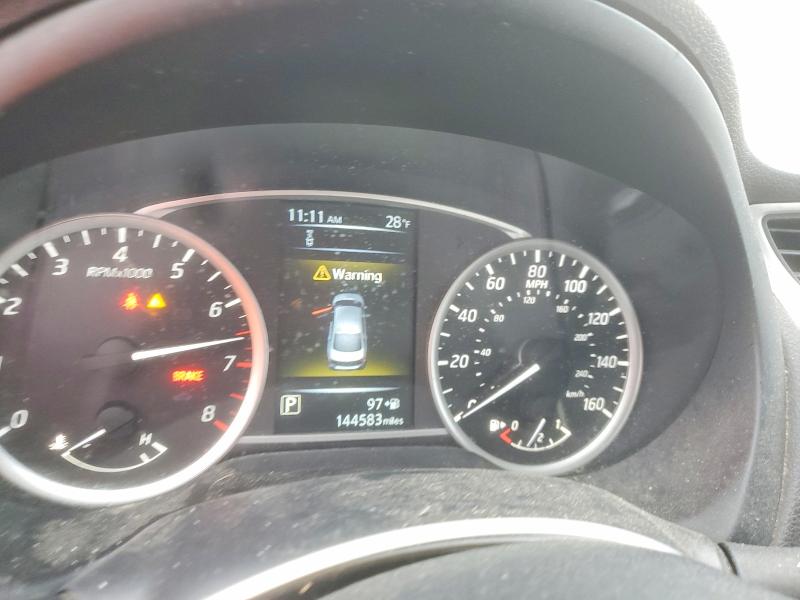 Фото 9 - NISSAN SENTRA