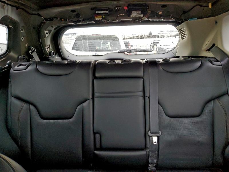 Фото 10 - JEEP COMPASS