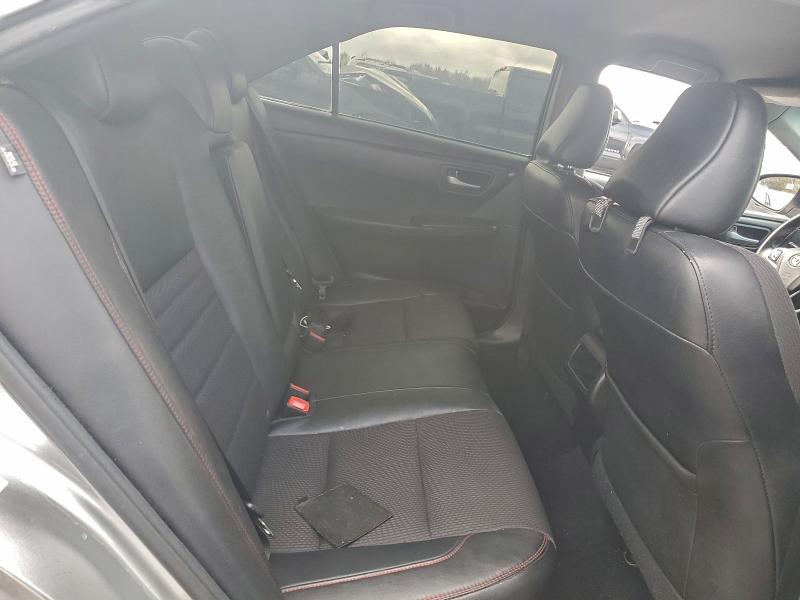 Фото 10 - TOYOTA CAMRY