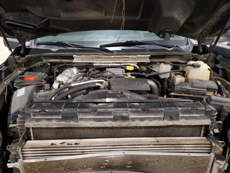 Фото 11 - GMC SIERRA