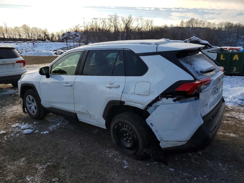 Фото 2 - TOYOTA RAV4