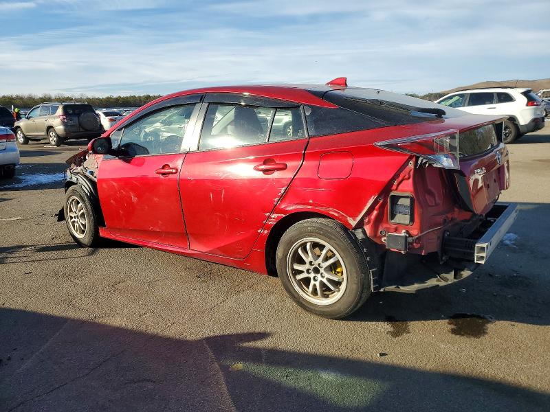 Фото 2 - TOYOTA PRIUS