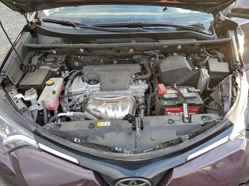 Фото 12 - TOYOTA RAV4