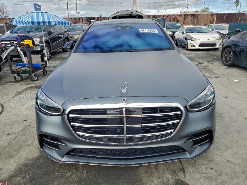 Фото 5 - MERCEDES-BENZ S-CLASS