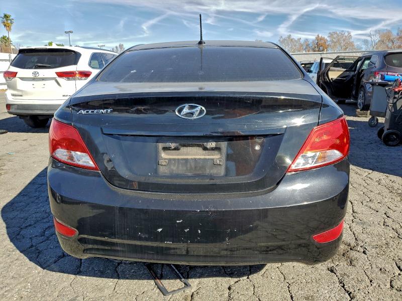 Фото 6 - HYUNDAI ACCENT