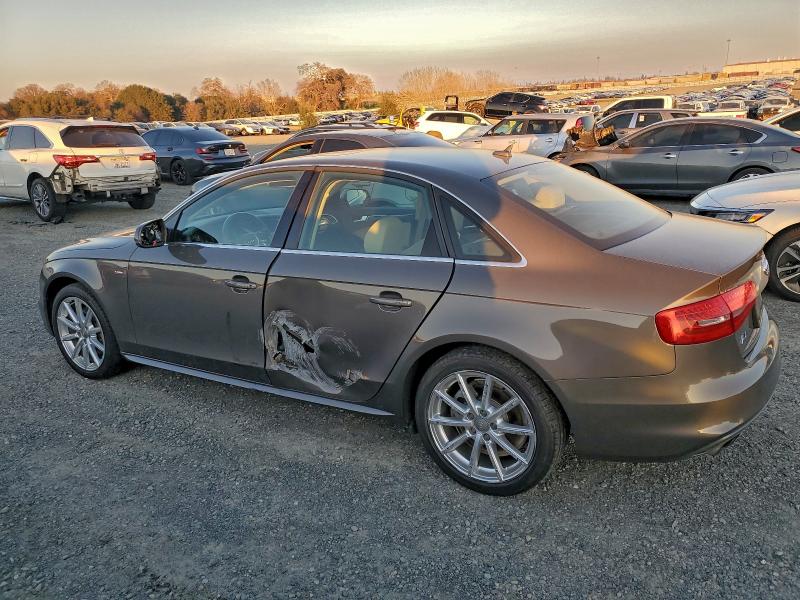 Фото 2 - AUDI A4