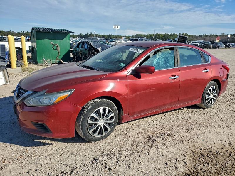 Фото 1 - NISSAN ALTIMA