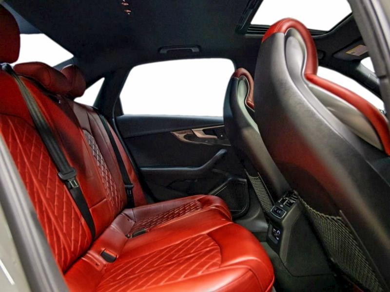 Фото 6 - AUDI S4/RS4