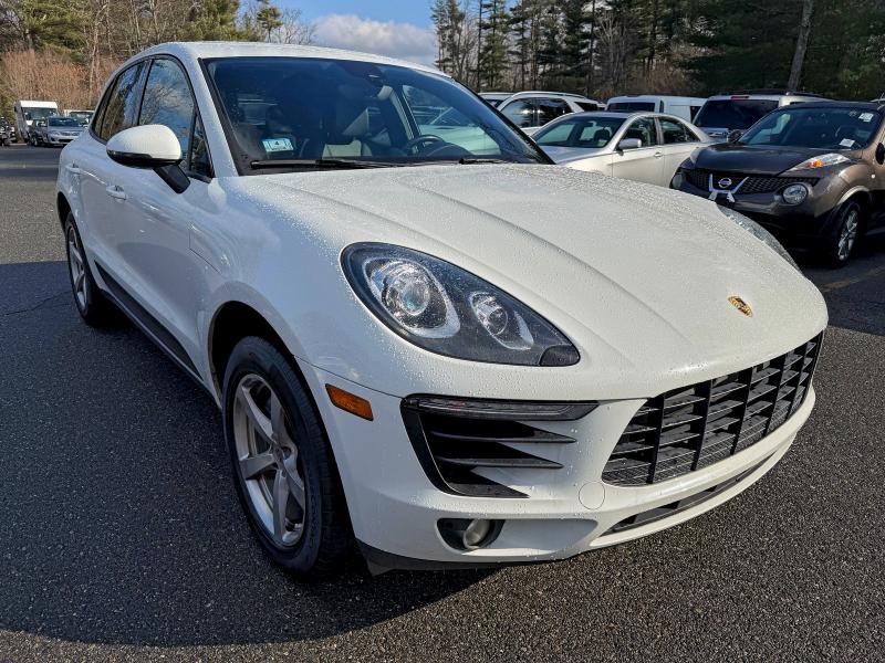 Фото 1 - PORSCHE MACAN