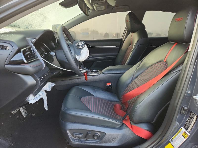 Фото 7 - TOYOTA CAMRY