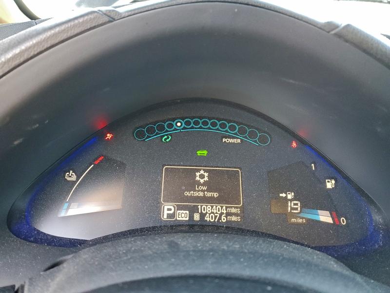 Фото 9 - NISSAN LEAF