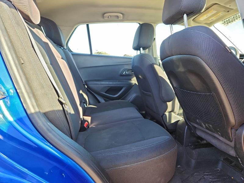 Фото 11 - CHEVROLET TRAX