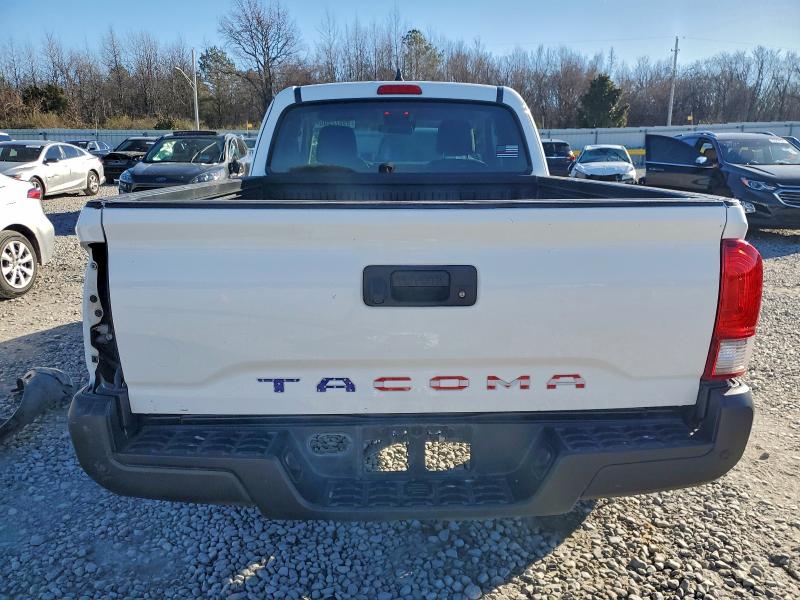 Фото 6 - TOYOTA TACOMA