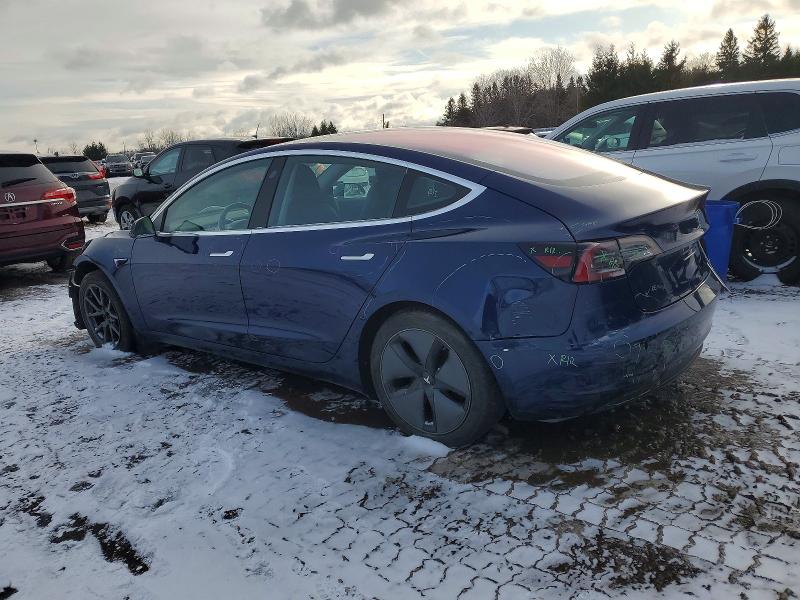 Фото 2 - TESLA MODEL 3