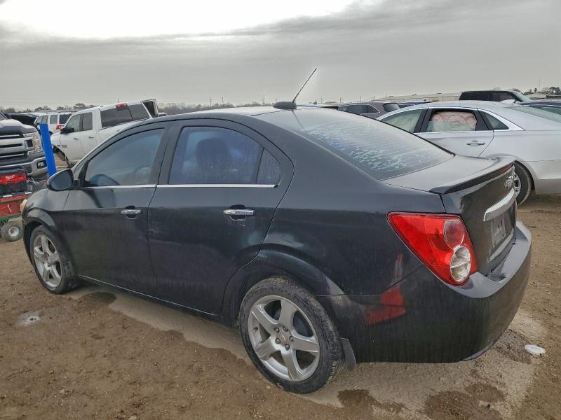 Фото 2 - CHEVROLET SONIC