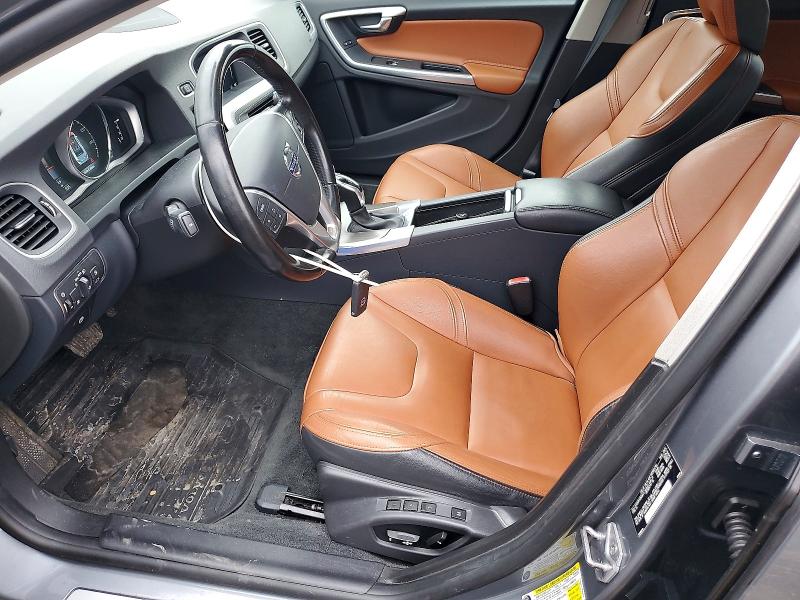 Фото 7 - VOLVO S60