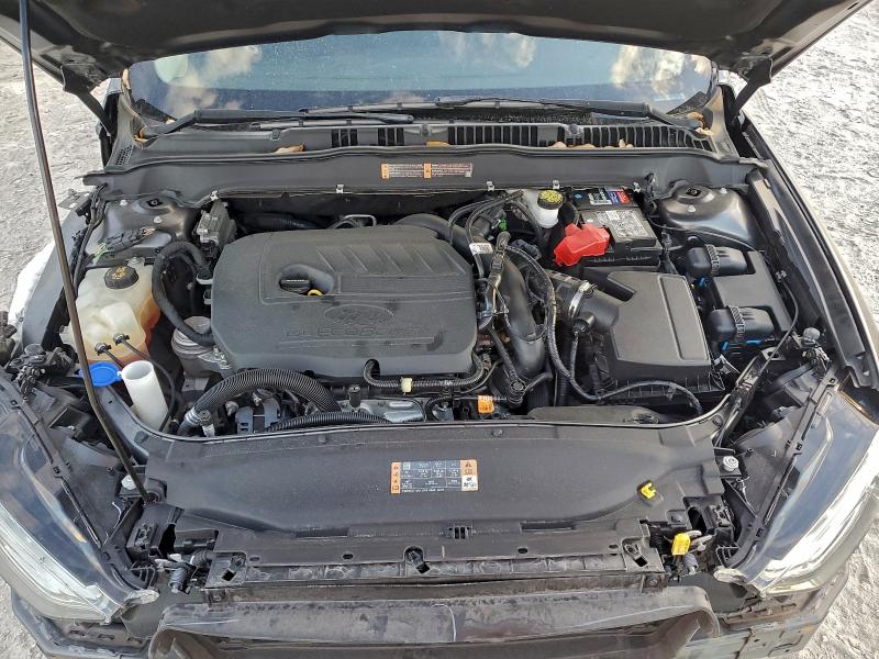 Фото 11 - FORD FUSION