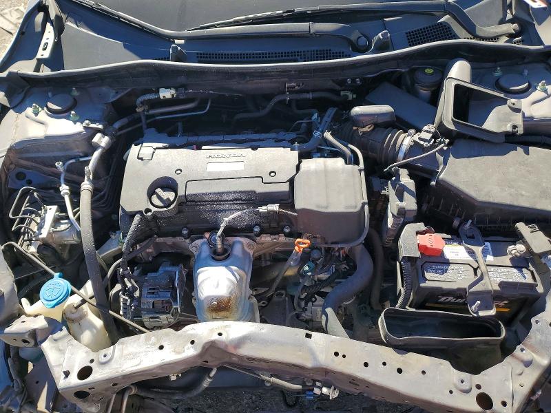 Фото 11 - HONDA ACCORD