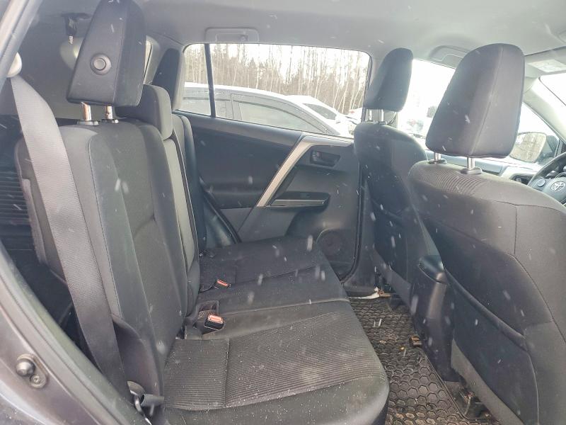 Фото 11 - TOYOTA RAV4