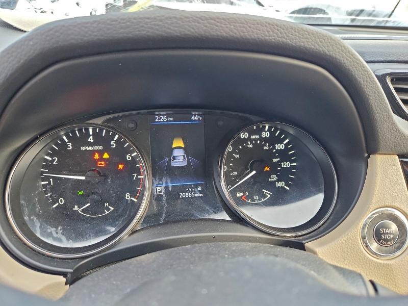 Фото 9 - NISSAN ROGUE