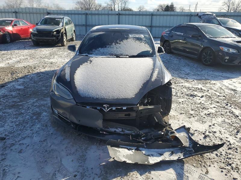 Фото 5 - TESLA MODEL S