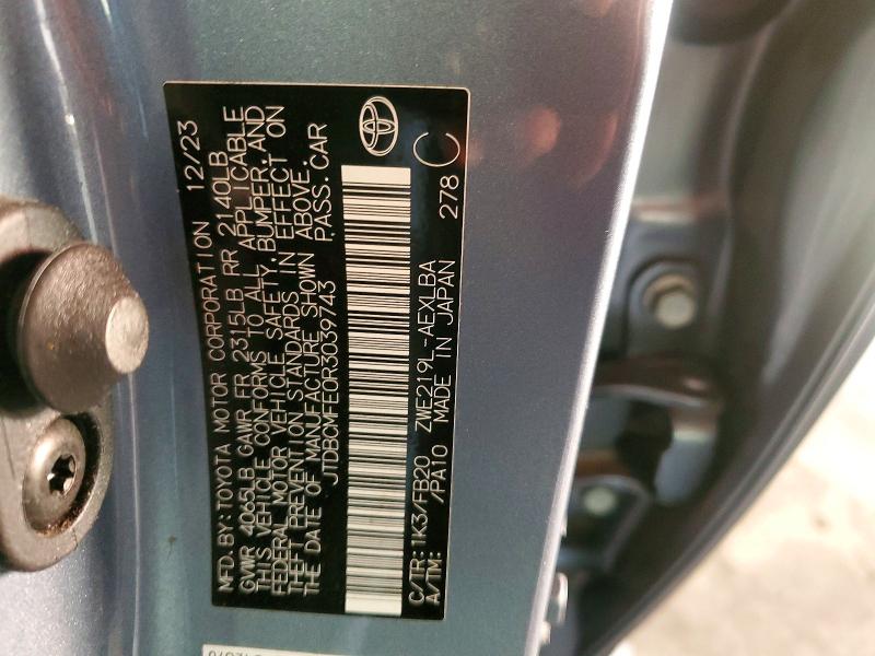 Фото 12 - TOYOTA COROLLA