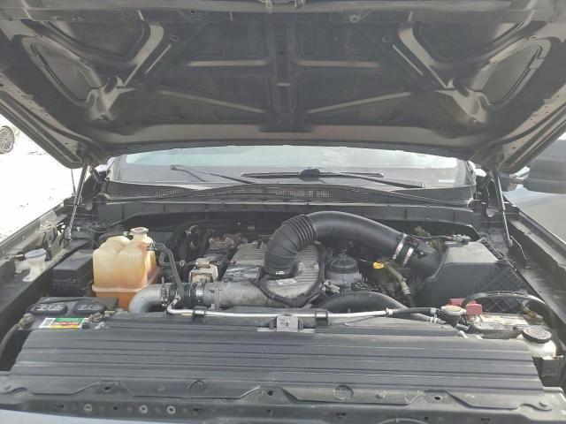 Фото 11 - NISSAN TITAN