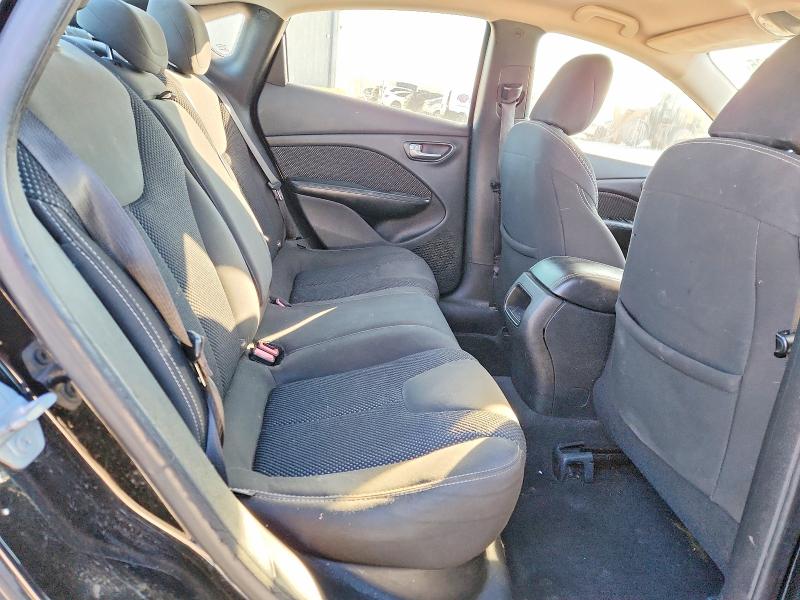 Фото 10 - DODGE DART