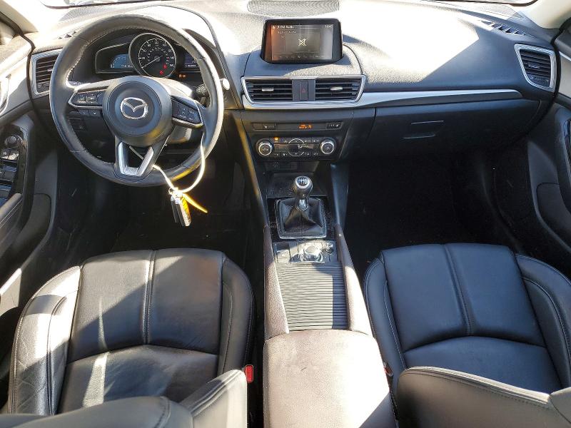 Фото 8 - MAZDA 3