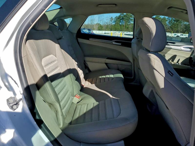 Фото 10 - FORD FUSION