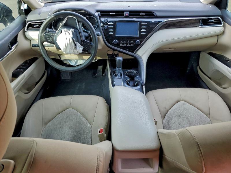 Фото 8 - TOYOTA CAMRY