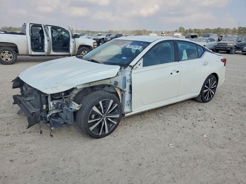 Фото 1 - NISSAN ALTIMA