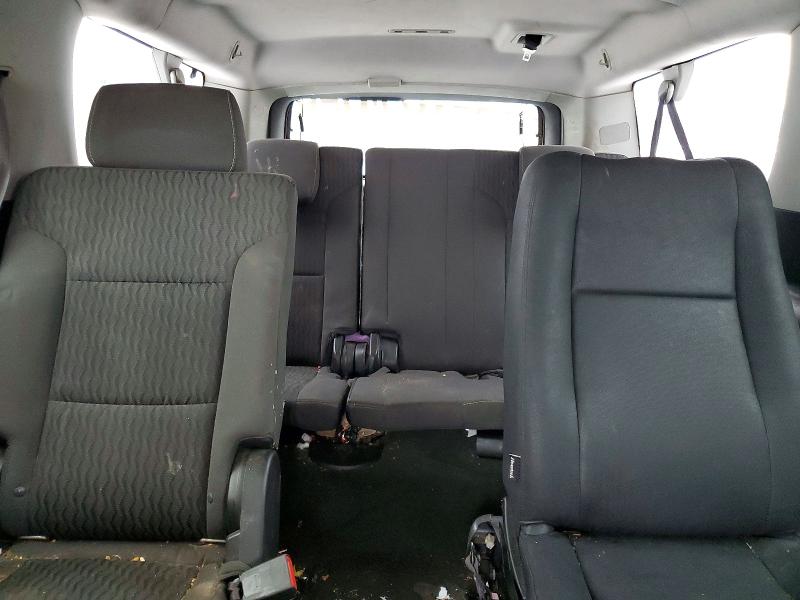 Фото 10 - GMC YUKON