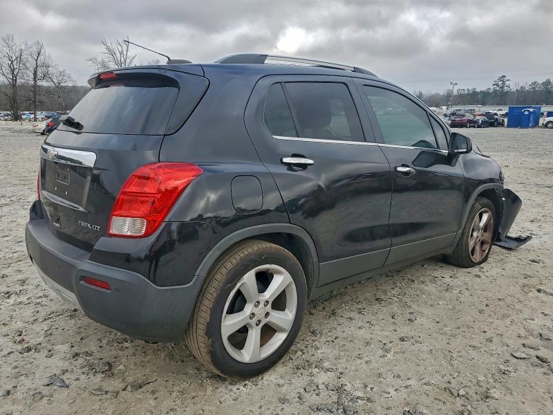 Фото 3 - CHEVROLET TRAX