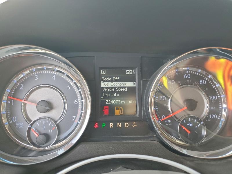 Фото 9 - CHRYSLER MINIVAN