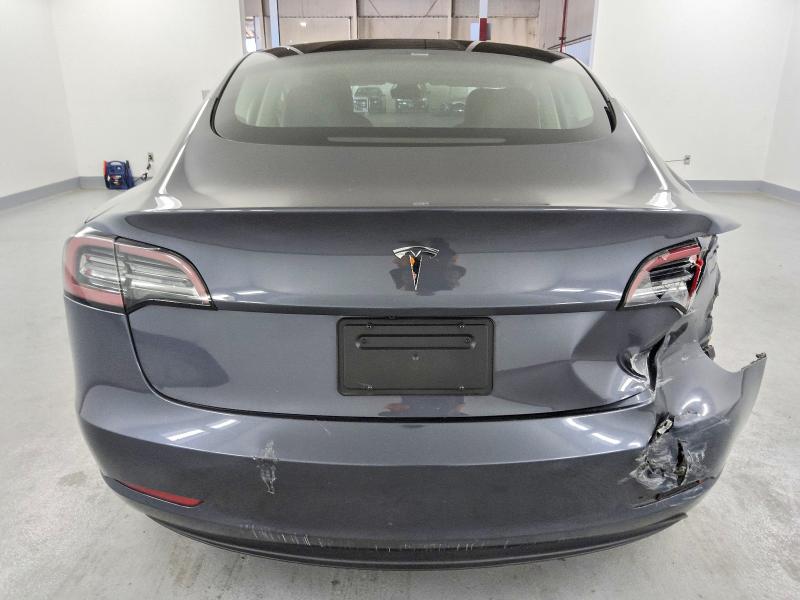 Фото 6 - TESLA MODEL 3