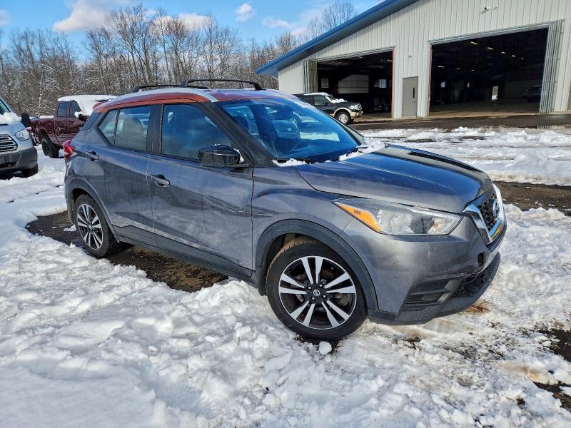 Фото 4 - NISSAN KICKS