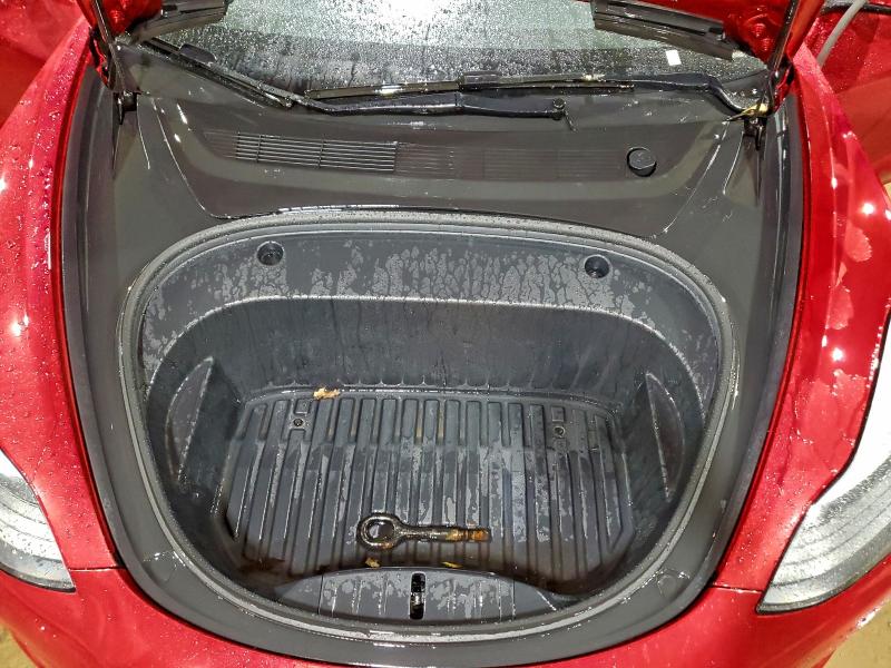 Фото 12 - TESLA MODEL 3