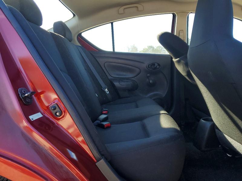 Фото 10 - NISSAN VERSA