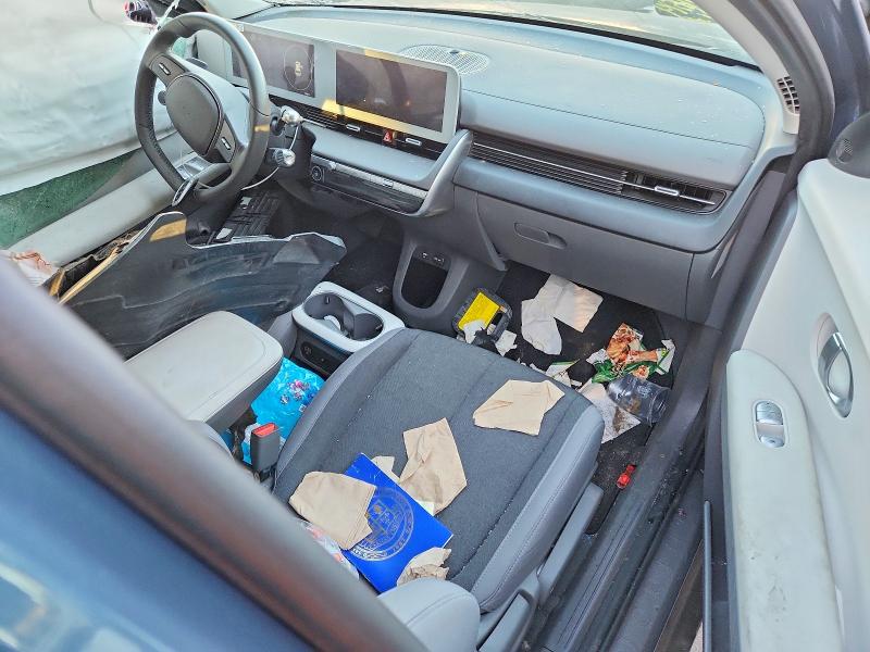 Фото 8 - HYUNDAI IONIQ