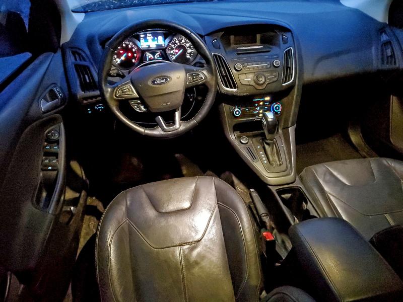 Фото 8 - FORD FOCUS